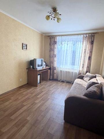 Реальная 3-ка Салтовка, Гвардейцев Широнинцев 79-Б, Героев Труда