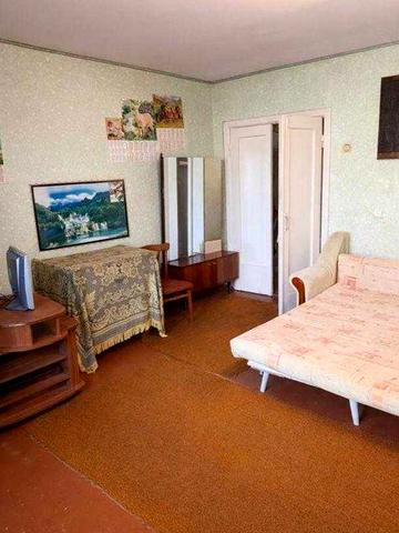 Продам квартира См Безлюдовка Харьковская обл.Метростроителей