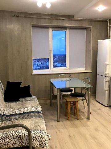 Довгострокова оренда 1к Квартира Парусна вулиця