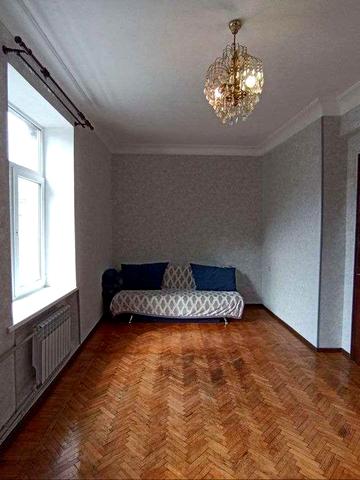 Реальная Сдам 3к в центре м.Конституции 5 этаж ГАЗ