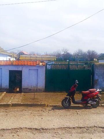 Продаж 3к Дім Набережна вулиця