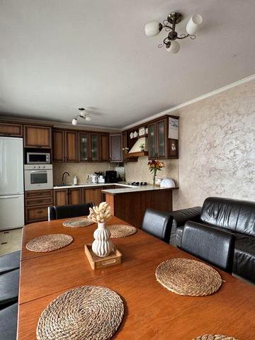 Будинок з ремонтом 165м2 для великої родини в Київській області ! Ділянка 12 соток ! Є газ, новий ремонт !