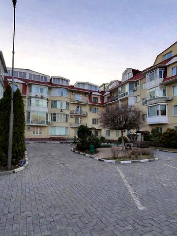 Продаж 4к Квартира Ризька вулиця