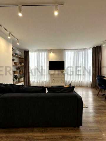 Продаж 3к Квартира Гленца вулиця ЖК Парус Riverside