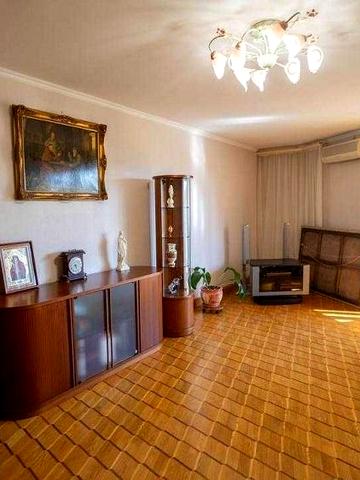 Незалежності вул., 17а