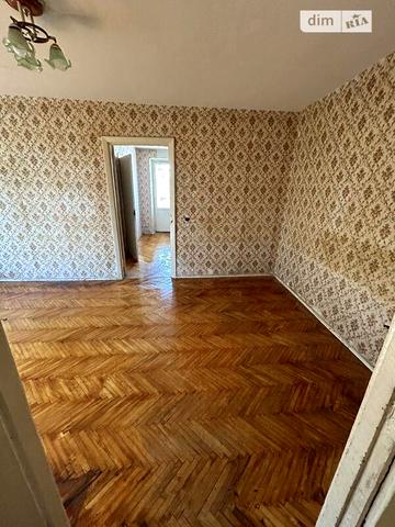 Продаж 4к Квартира Героїв УПА вулиця