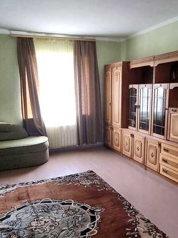 Продаж 4к Дім вулиця Мальовнича