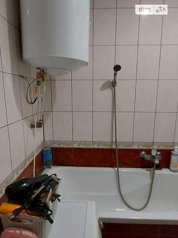 Продаж 2к Квартира Космонавтів вулиця