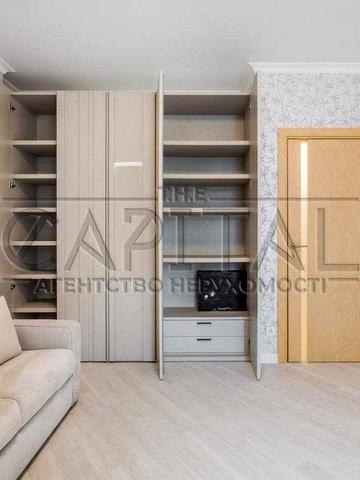 Продаж квартири в Клубному будинку преміум класу "Einstein Concept House" ЖК Einstein Concept House