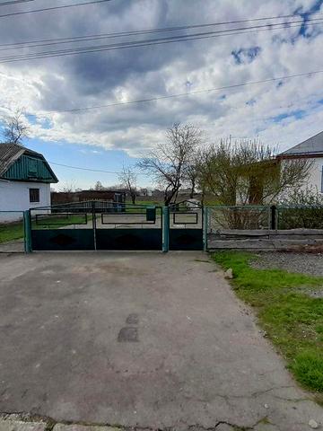 Продам будинок! В селі Городниця ,Уманського району.0985132101