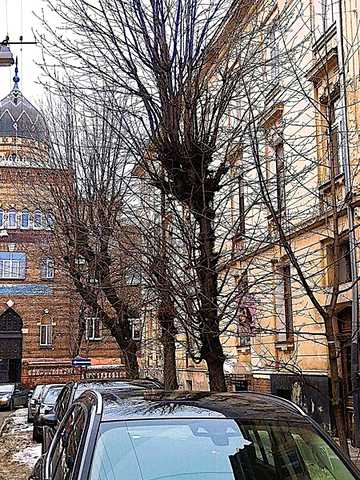 Продаж 3к Квартира Леонтовича вулиця