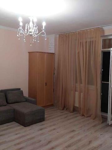 Продаж 1к Квартира Захисників України (Генерала Бочарова) вулиця ЖК Суворовский