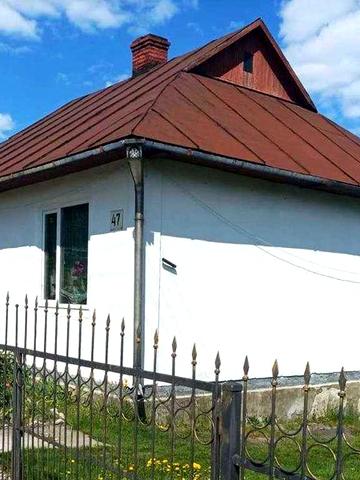 Продаж будинку 99 м² у Володимирці, вул. Грушевського, 47 (27 сот. землі)