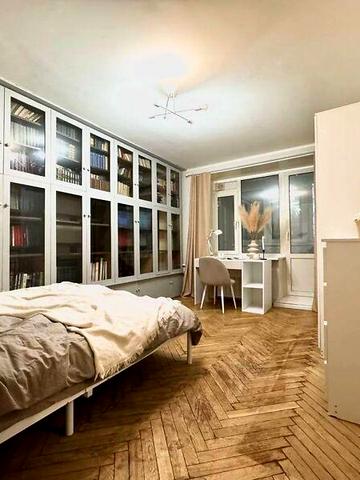 Довгострокова оренда 1к Квартира Кримська вулиця