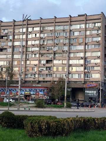 Продаж 4-х кімнатної квартири на Олеся Гончара,від власника. Можливий торг