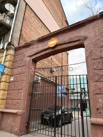 Пастера вул., 2, Центральний, Дніпро, Дніпропетровська 49900 USD