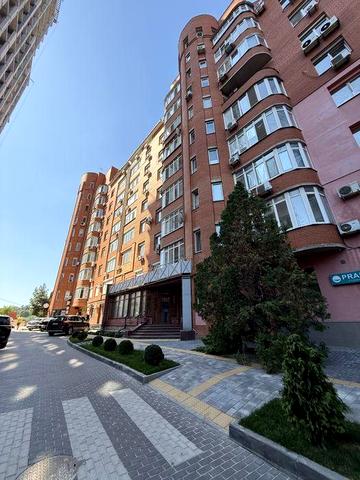 Здається центр , новобудова, 3 кімнатна, квартира пер. Шевченко ,4