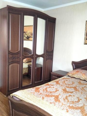 Новопівнічна вул.