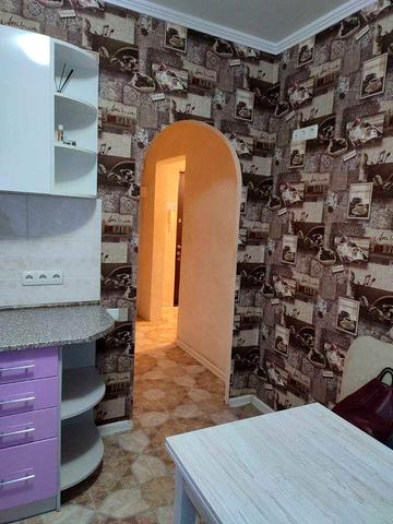 Вільна , сучасна 2 кімнатна Грущевського 17 Г