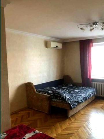 Однокімнатна квартира по Незалежності в Броварах