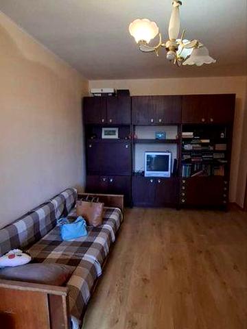 Здаю 2х к.кру поруч з метро Студентська  4000грн