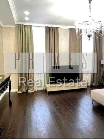 Продаж 2к квартири з ремонтом та меблями, вул. Шовковична, 10, Липки