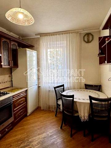 Довгострокова оренда 1к Квартира Оренбурзька вулиця