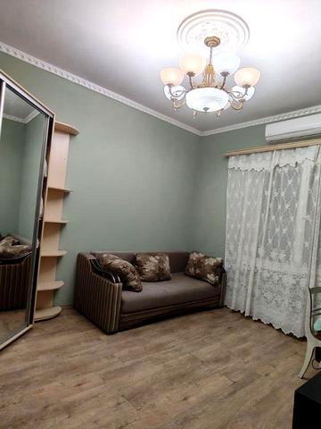 Зарічна вул., 6