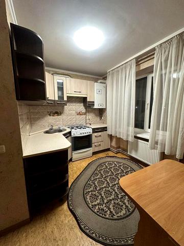 Оренда в центрі м.Надвірна. 2кім.