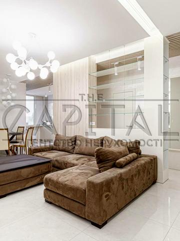 Євгена Коновальця вул. (Щорса), 34