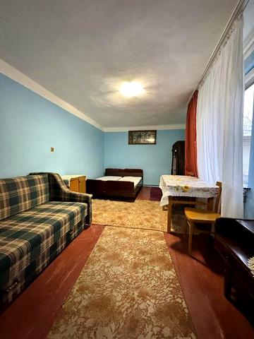 Оренда 1-кімнатної квартири, вул. Замарстинівська 254 (особняк, власний вхід)