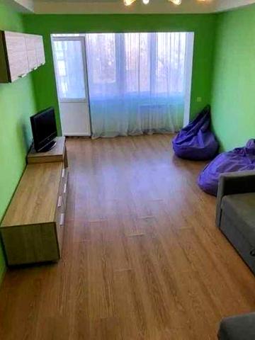 Здається 1-кімнатна квартира, вулиця Героїв полку Азов,25