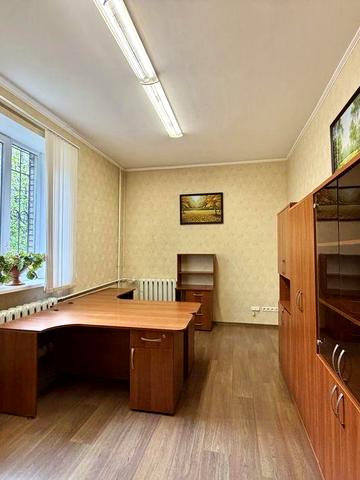 Оренда 4 кімн квартири-офісу центр вул Нижньодніпровська