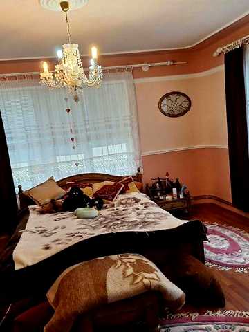 Продаж 6к Дім Петрова вулиця
