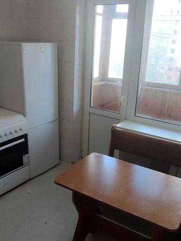 Світла Двох кімната квартира метро Шулявка.