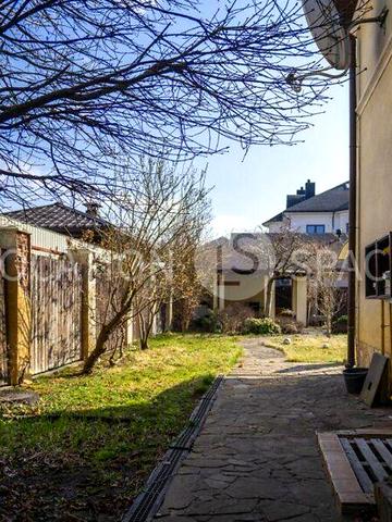 Довгострокова оренда 5к Дім Богатирська вулиця