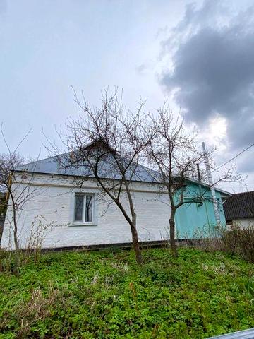 Продам будинок зі зручностями