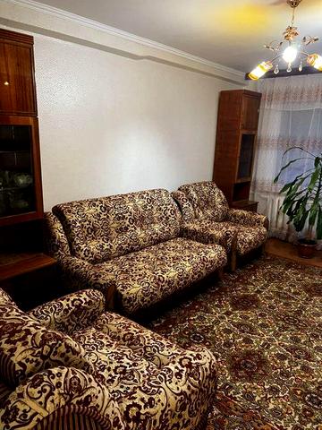Продам 3-х кімнатну квартиру.