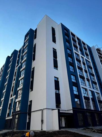 Фізкультурна, 27