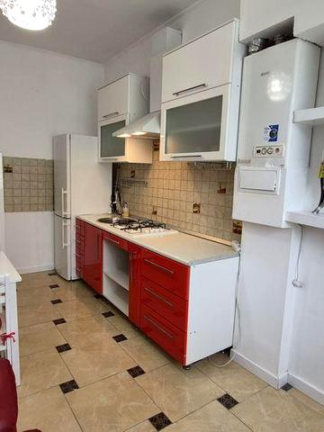 Здам в оренду 1-кімнатну квартиру, власне паркомісце