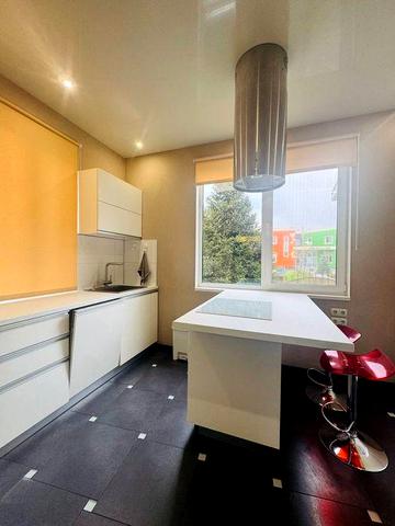 Аренда дома Золотые Ключи, отопление газ, гараж на 2 автомобиля.