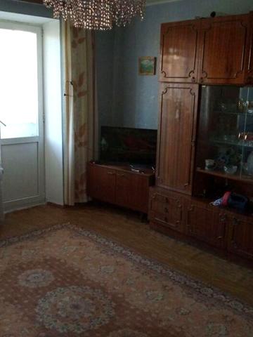 Продається простора 4к.квартира