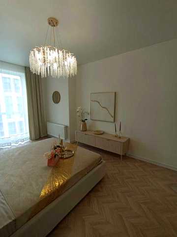 (5) Продам 2к квартиру на вул.Максимовича 8916 ЖК Forest