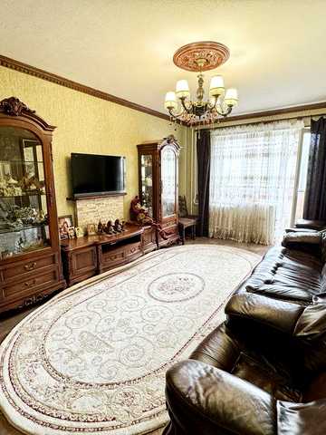 Продам 3 к.квартиру. 2 пов/9 пов, Намив. Сертифікат+