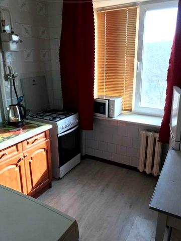 Однокімнатна квартира по П.Мирного 4 поверх