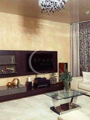 Продаж 3 к. квартири  120 м², у самому серці Печерська на бульварі Лесі Українки 23