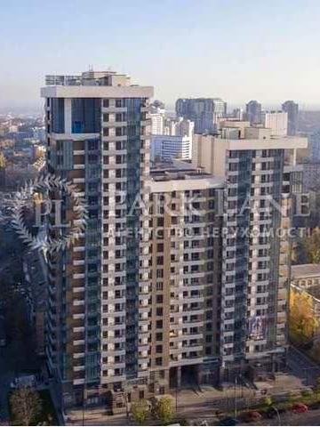 ЖК Richmond. Маккейна 26. Продається квартира 80кв.м. з двома паркінгами і коморою ЖК Річмонд