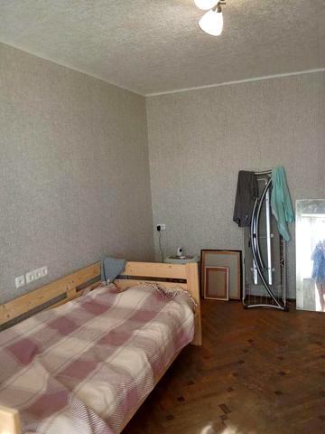 Продаж однокімнатної квартири по Д.Павличка 10 в Оболонському районі.