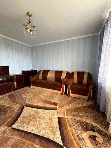 Здається 1 кімнатна квартира