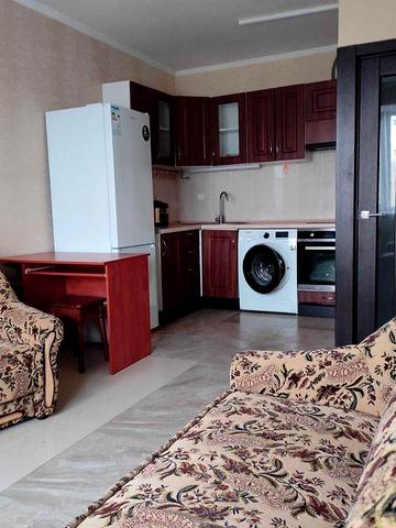 Аренда 2 х комн квартиры в  ЖК Форест